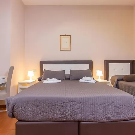 Πανσιόν Azzurra 4*